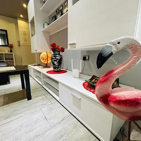 アパート Monte Urpinu Modern Flat カリアリ