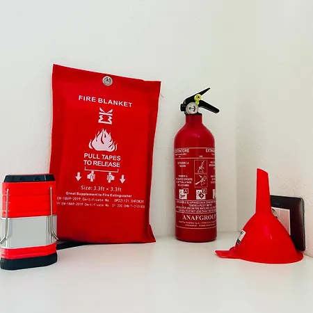 아파트 Monte Urpinu Modern Flat 칼리아리